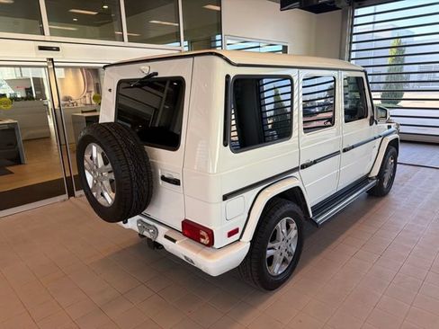 Used 2015 Mercedes-Benz G 550 image 4