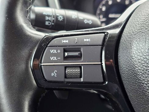 Used 2025 Honda Pilot Elite image 32