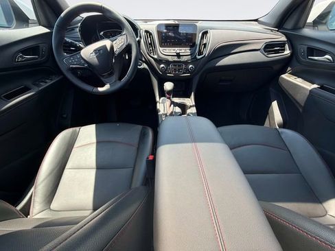 Used 2023 Chevrolet Equinox RS w/ RS Leather Package FWD image 18
