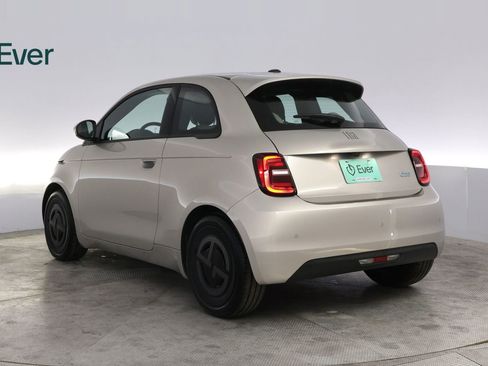 Used 2025 FIAT 500 e FWD image 17