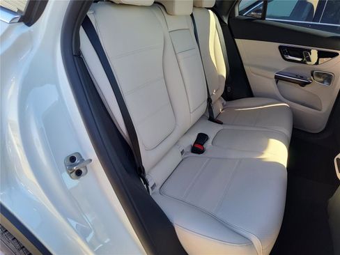 New 2026 Mercedes-Benz GLC 300 image 12