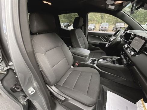 New 2026 GMC Canyon Elevation w/ Convenience Package image 27