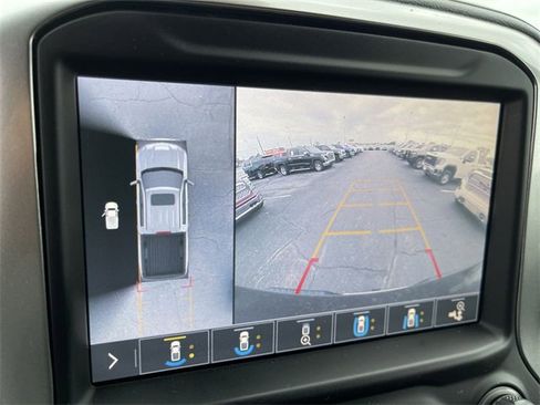 Used 2019 Chevrolet Silverado 1500 LTZ w/ LTZ Premium Package image 17