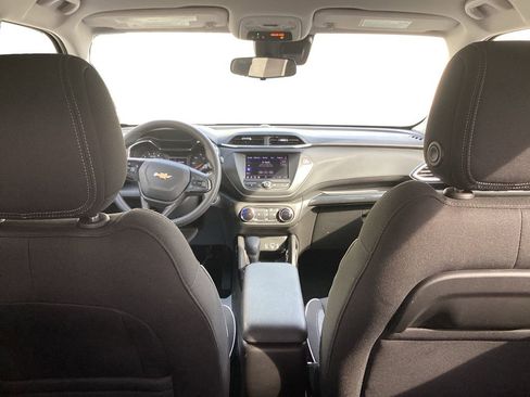 Used 2023 Chevrolet TrailBlazer LT image 11