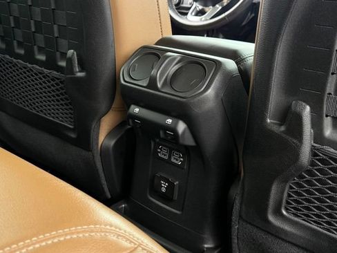 Used 2023 Jeep Wrangler Unlimited Rubicon 4xe w/ Cold Weather Group AWD/4WD image 21