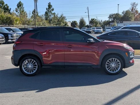Used 2020 Hyundai Kona SEL image 4