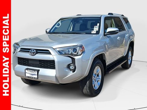 Used 2024 Toyota 4Runner SR5 Premium image 7