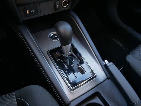 Used 2025 Mitsubishi Outlander Sport ES image 23