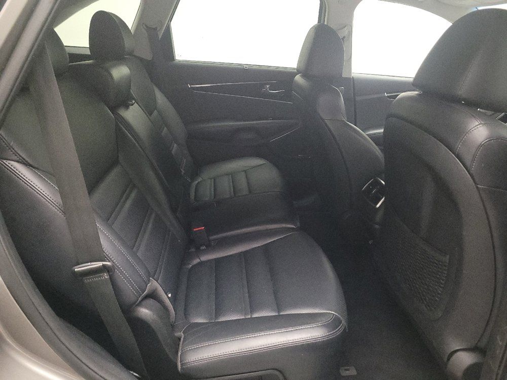 Used 2019 Kia Sorento SX AWD/4WD image 19