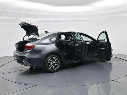 Used 2024 Kia Forte GT-Line image 4