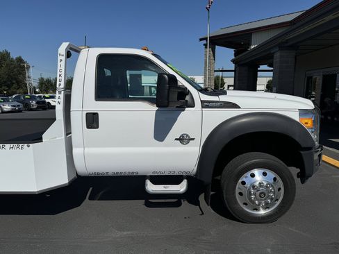Used 2015 Ford F550 2WD Regular Cab Super Duty image 8