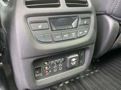 Used 2017 Honda Pilot Elite image 17