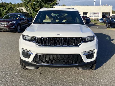 New 2025 Jeep Grand Cherokee Limited w/ Luxury Tech Group II image 2