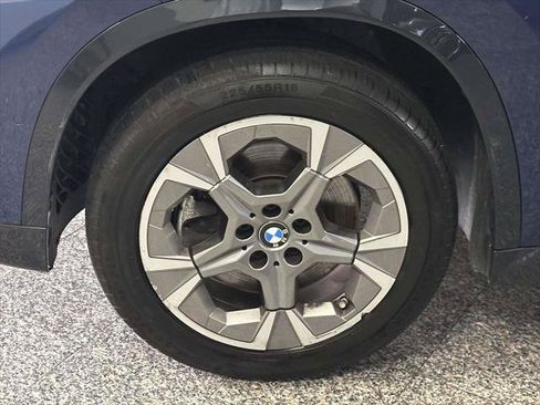 Used 2023 BMW X1 xDrive28i w/ Convenience Package AWD/4WD image 11