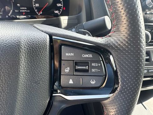 Used 2025 Honda Ridgeline Black Edition image 24