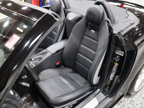 Used 2005 Mercedes-Benz SLK 55 AMG image 30