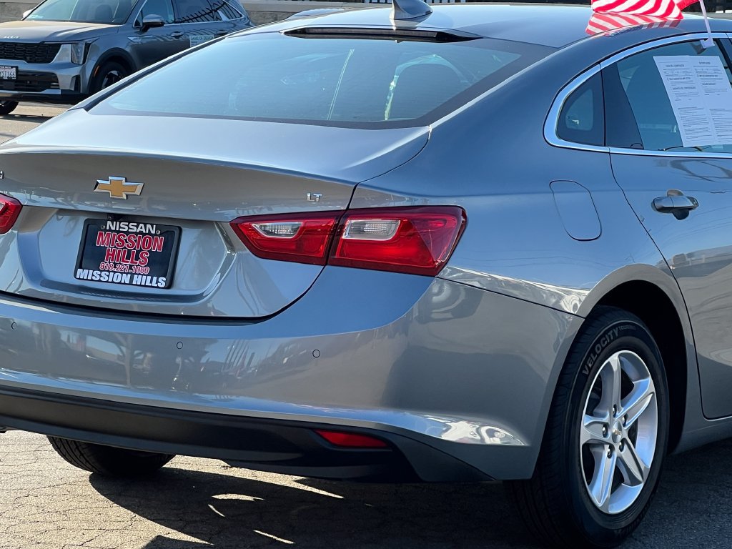 Used 2024 Chevrolet Malibu LT FWD image 7