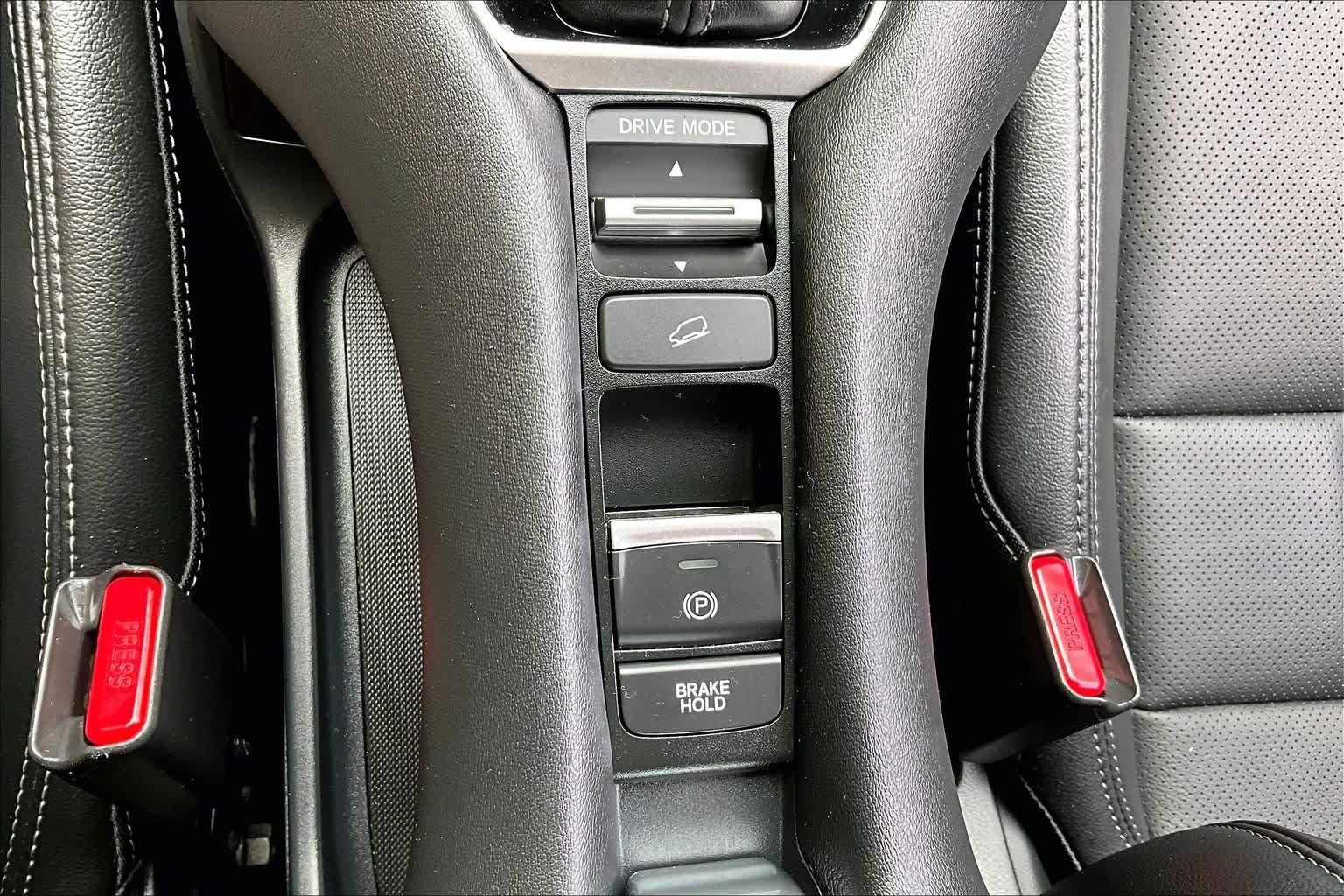 Used 2026 Honda HR-V EX-L image 35
