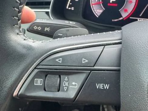 Used 2019 Audi Q8 Premium w/ Convenience Package AWD/4WD image 11
