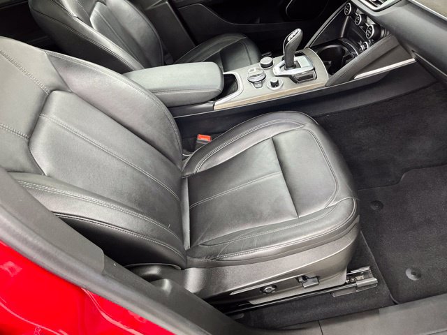 Used 2022 Alfa Romeo Stelvio Ti AWD/4WD image 21