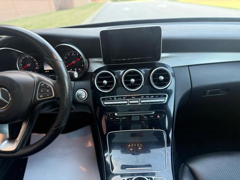 Used 2015 Mercedes-Benz C 300 4MATIC Sedan image 28