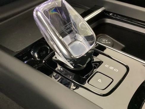 New 2026 Volvo XC60 B5 Plus w/ Protection Package Premier image 28