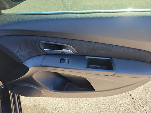 Used 2014 Chevrolet Cruze LTZ w/ RS Package image 10