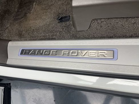 Used 2020 Land Rover Range Rover HSE AWD/4WD image 13