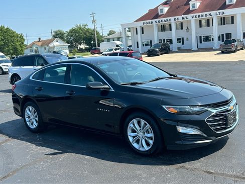 Used 2025 Chevrolet Malibu LT FWD image 3