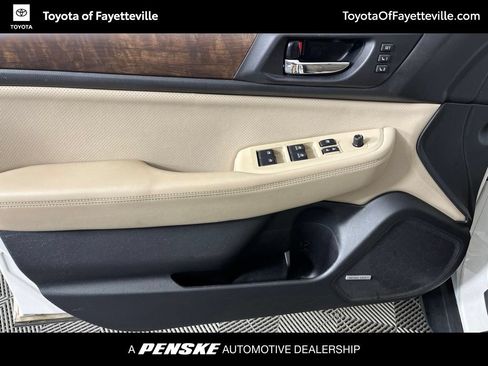 Used 2016 Subaru Outback 2.5i Limited AWD/4WD image 30