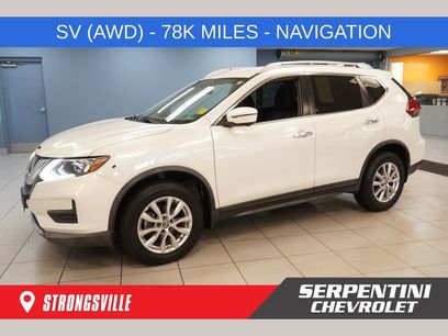 Used 2017 Nissan Rogue SV w/ SV Premium Package