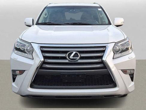 Used 2019 Lexus GX 460 Premium AWD/4WD image 2
