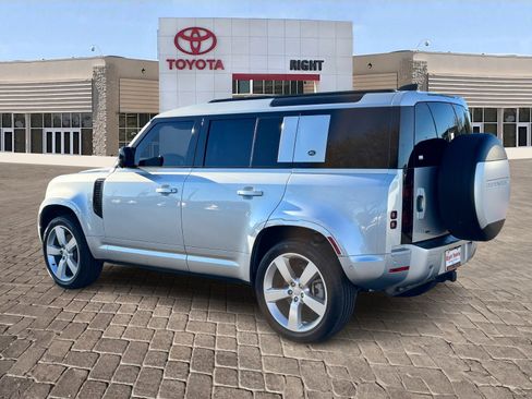 Used 2022 Land Rover Defender 110 XS Edition image 4