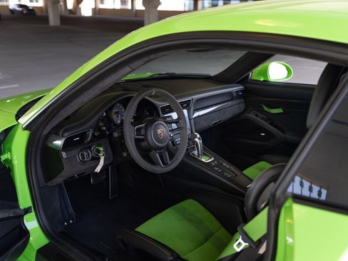 Used 2019 Porsche 911 GT3 RS RWD image 34