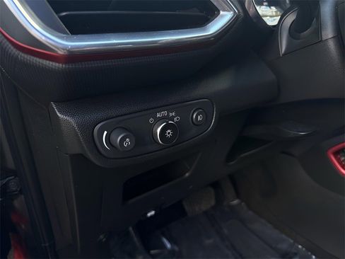 Used 2023 Chevrolet TrailBlazer RS image 17