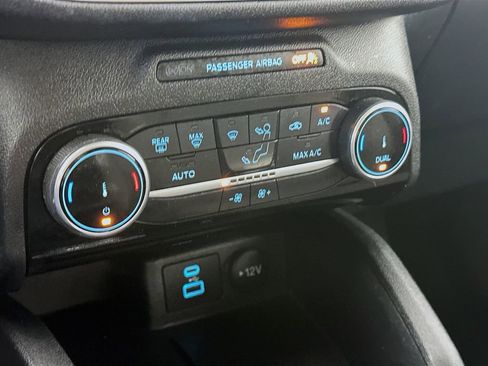 Used 2022 Ford Escape SE w/ Convenience Package FWD image 18