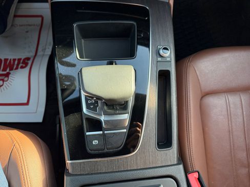 Used 2022 Audi Q5 2.0T Premium Plus AWD/4WD image 13