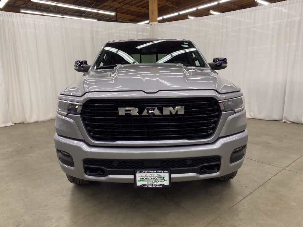 Used 2025 RAM 1500 Laramie w/ Sport Appearance Package AWD/4WD image 9