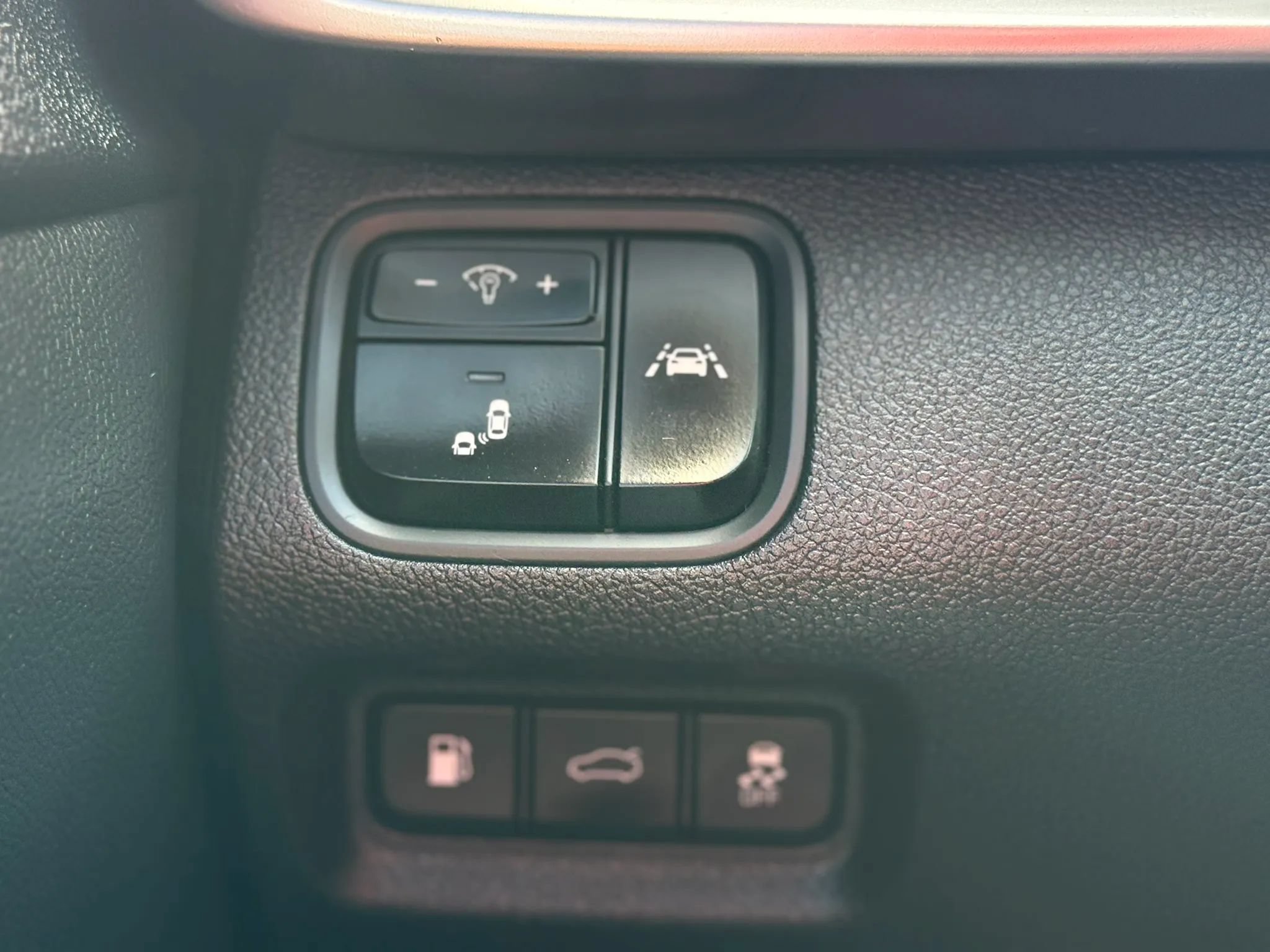 Used 2019 Kia Optima LX FWD image 26