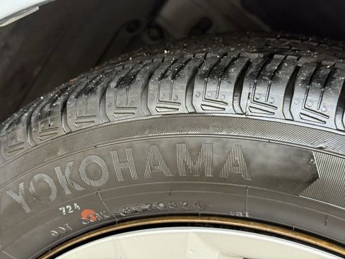 Used 2021 Toyota Corolla LE image 39