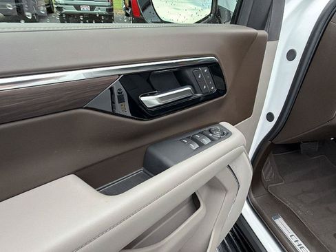 New 2026 Chevrolet Tahoe LT RWD image 15