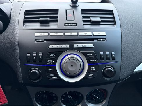 Used 2011 MAZDA MAZDA3 i Touring image 15
