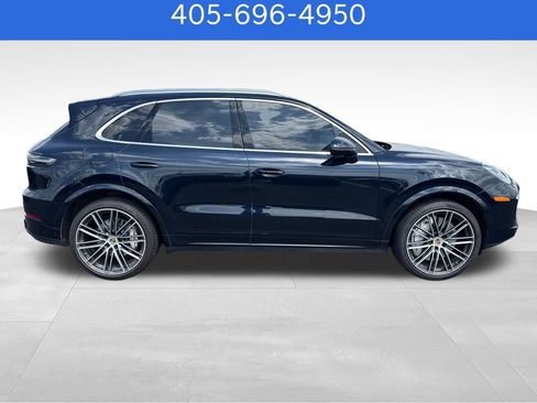 Used 2019 Porsche Cayenne Turbo AWD/4WD image 7