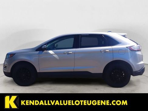 Used 2018 Ford Edge Titanium w/ Equipment Group 302A AWD/4WD image 2