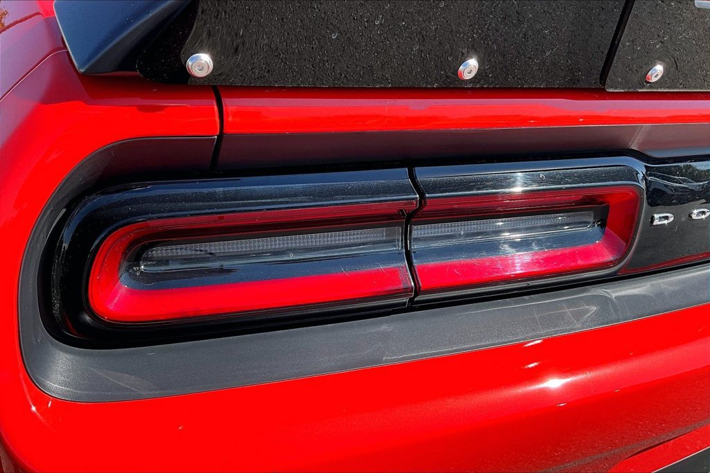 Used 2022 Dodge Challenger R/T Scat Pack RWD image 25