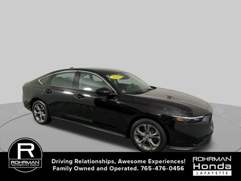 Used 2023 Honda Accord EX image 2