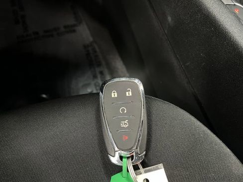 Used 2024 Chevrolet Malibu LT image 24