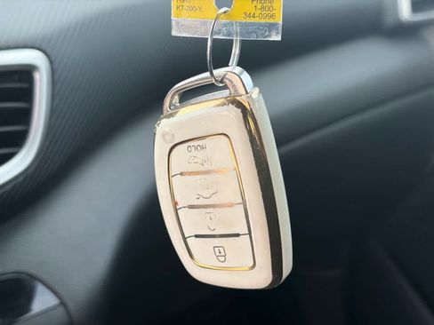 Used 2019 Hyundai Tucson Night image 28