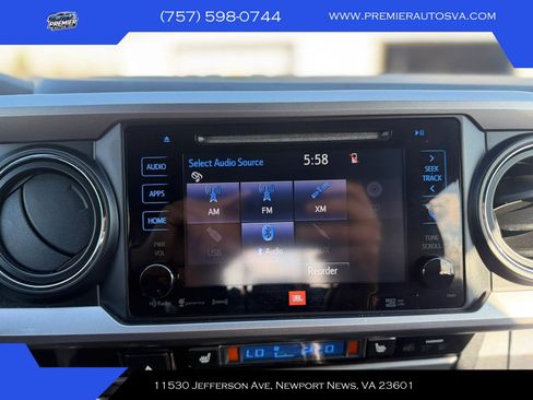 Used 2016 Toyota Tacoma Limited w/ Towing Package AWD/4WD image 18