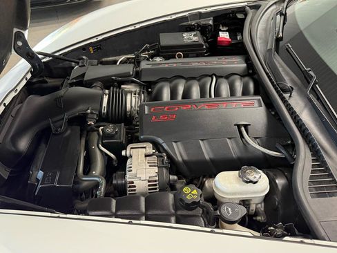 Used 2012 Chevrolet Corvette Grand Sport w/ 2LT Preferred Equipment Group RWD image 51